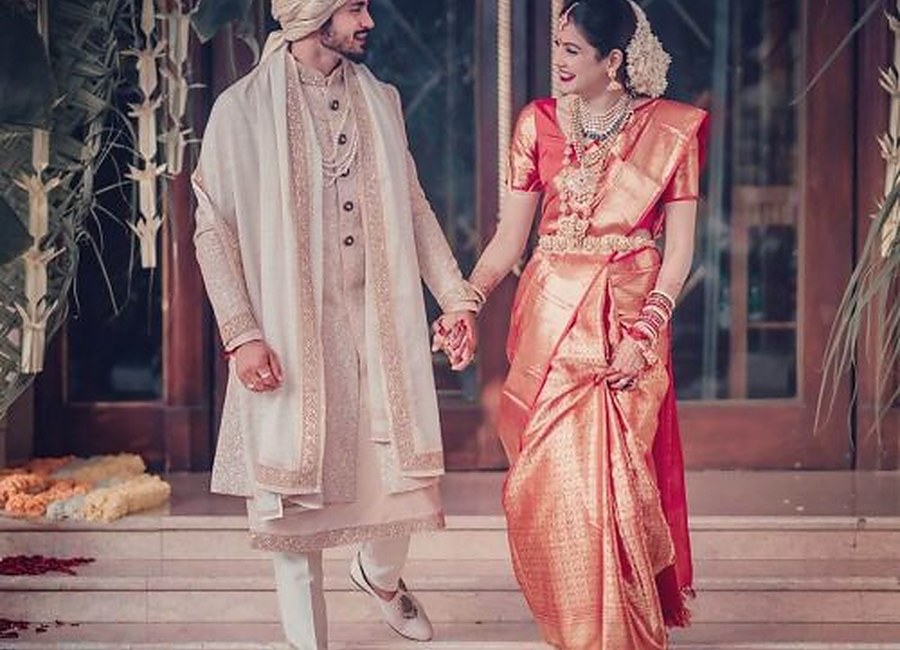 Explore Wedding Accessories & Shoes