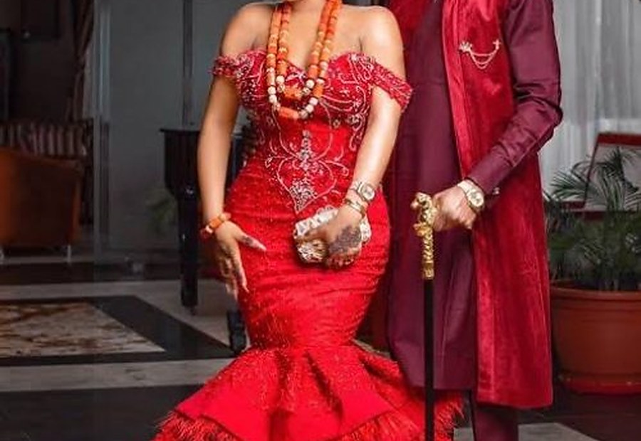 Bridal couple in traditional wedding attire